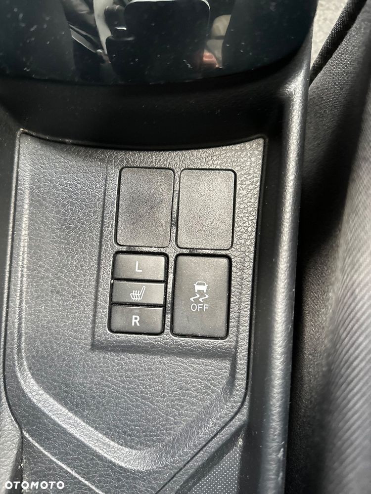 Toyota Yaris 1.33 VVT-i Edition - 31