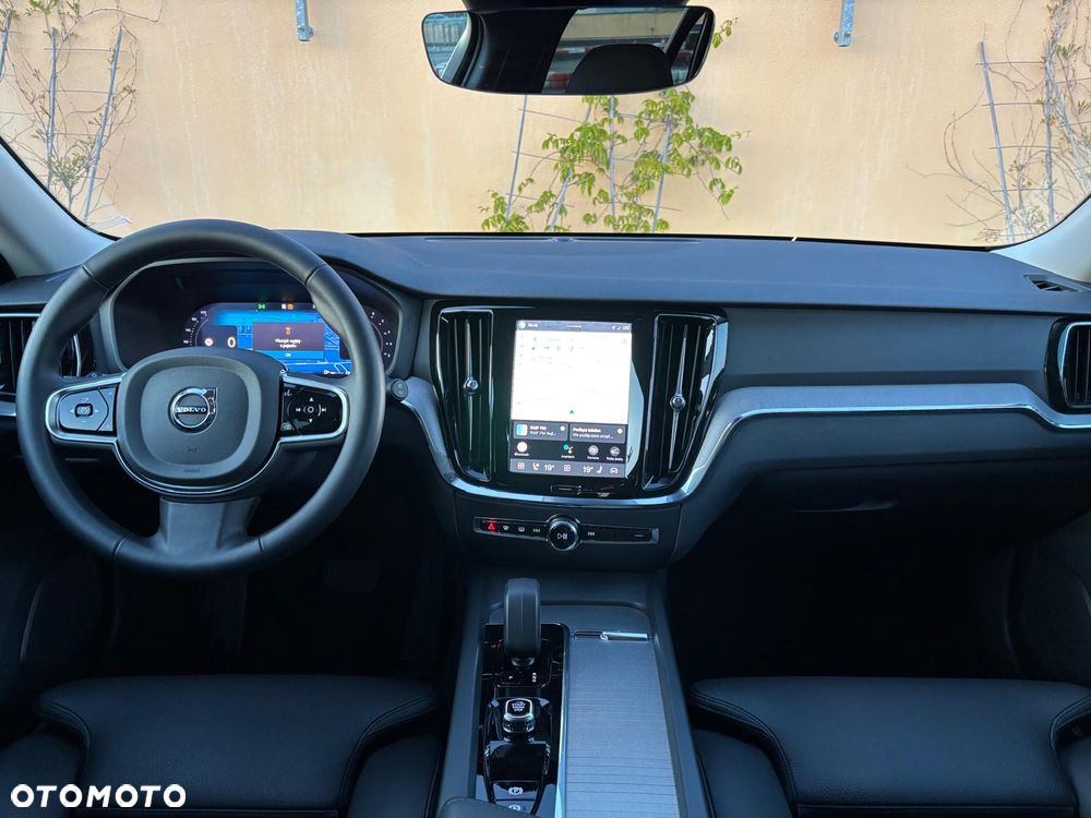 Volvo V60 Cross Country B4 D AWD Plus - 20