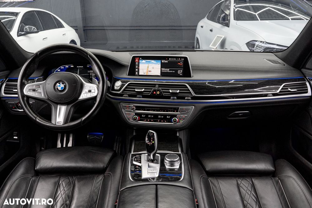 BMW Seria 7 730d MHEV - 10