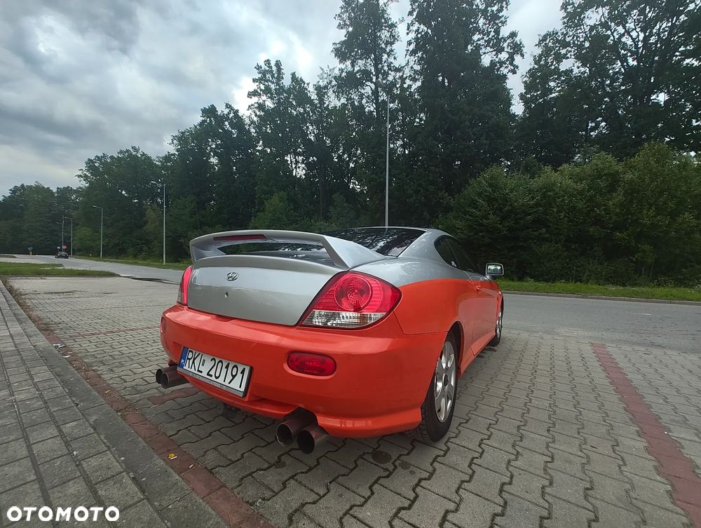 Hyundai Coupe 2.0 GLS - 13