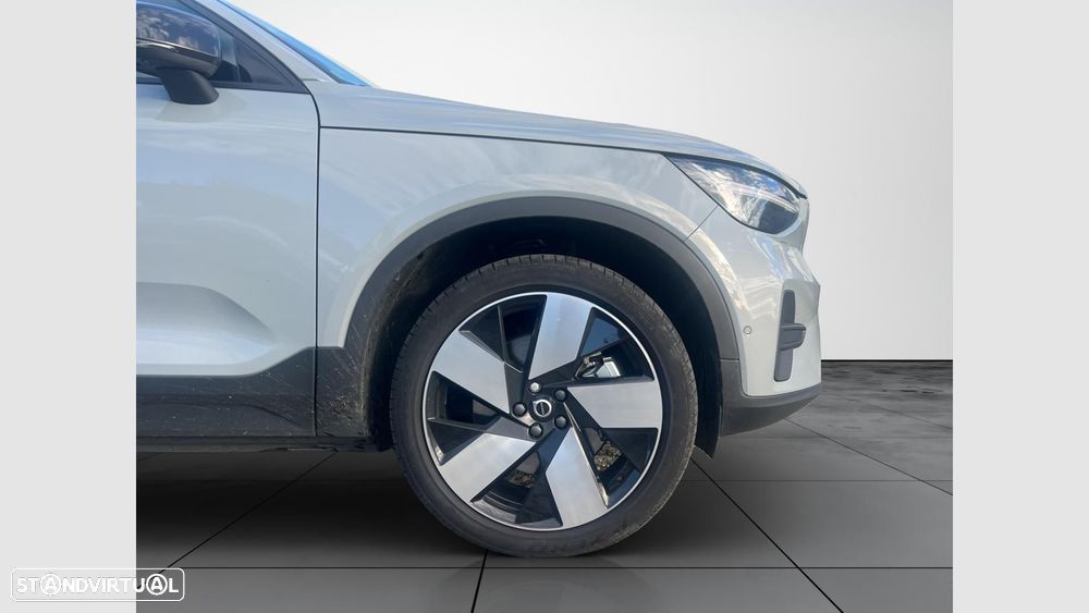 Volvo EX40 82 kWh Single Motor Extended Range Plus - 9