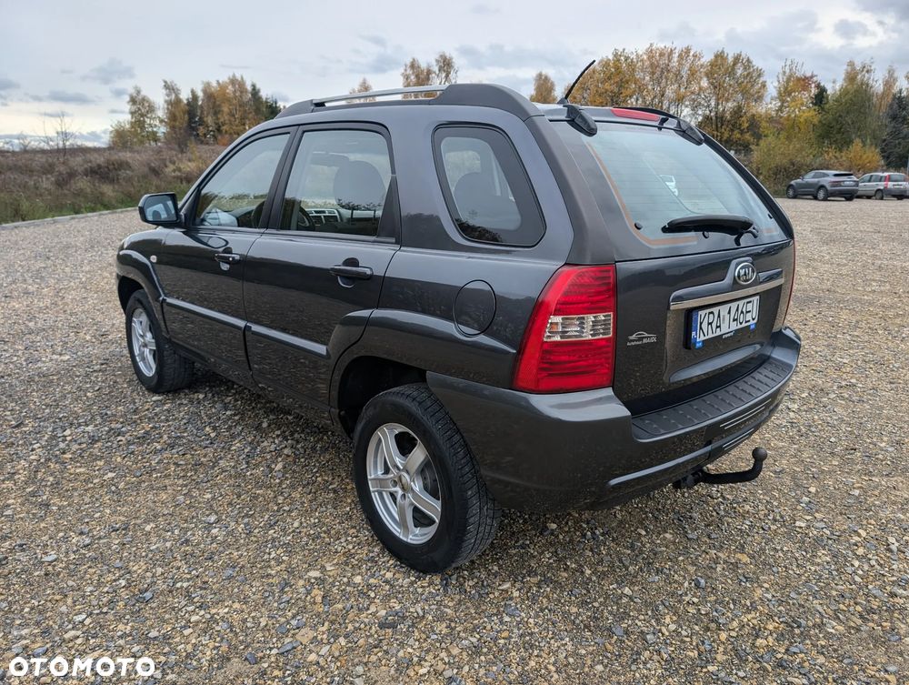 Kia Sportage 2.0 2WD LX - 3