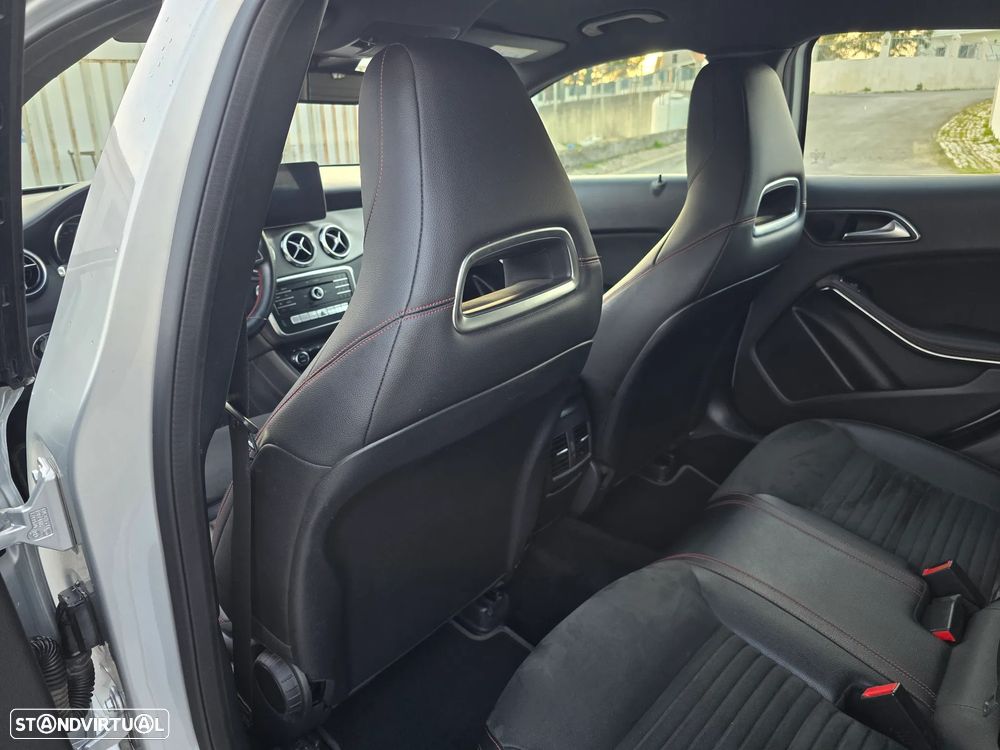 Mercedes-Benz GLA 200 d AMG Line Aut. - 28