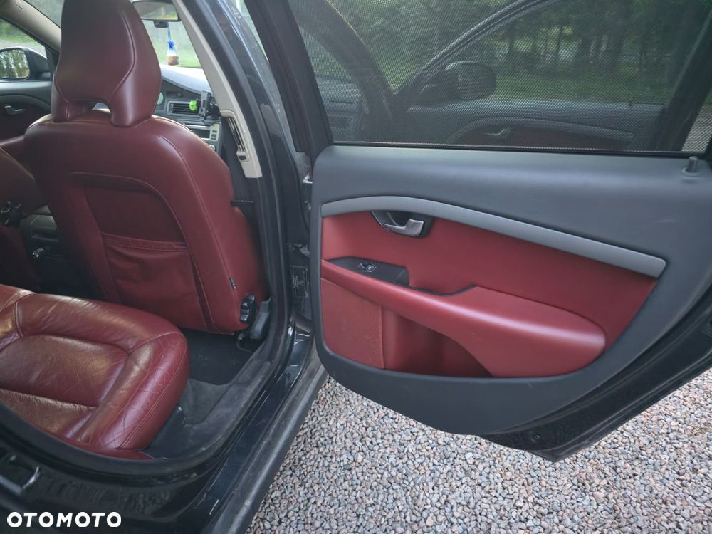 Volvo V70 - 10