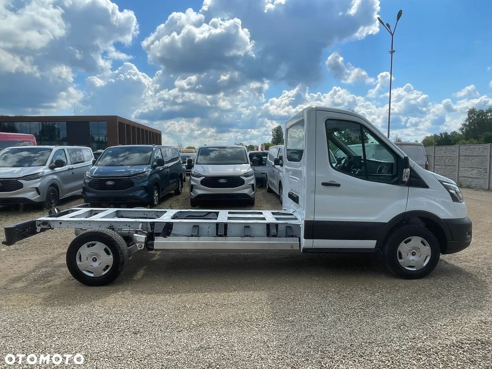 Ford E-Transit Podwozie 184km RWD - 9