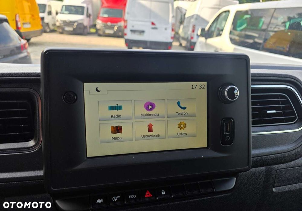 Renault Master - 18