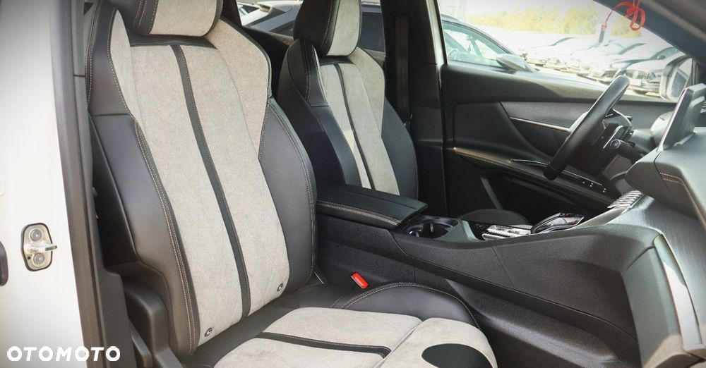 Peugeot 3008 - 16