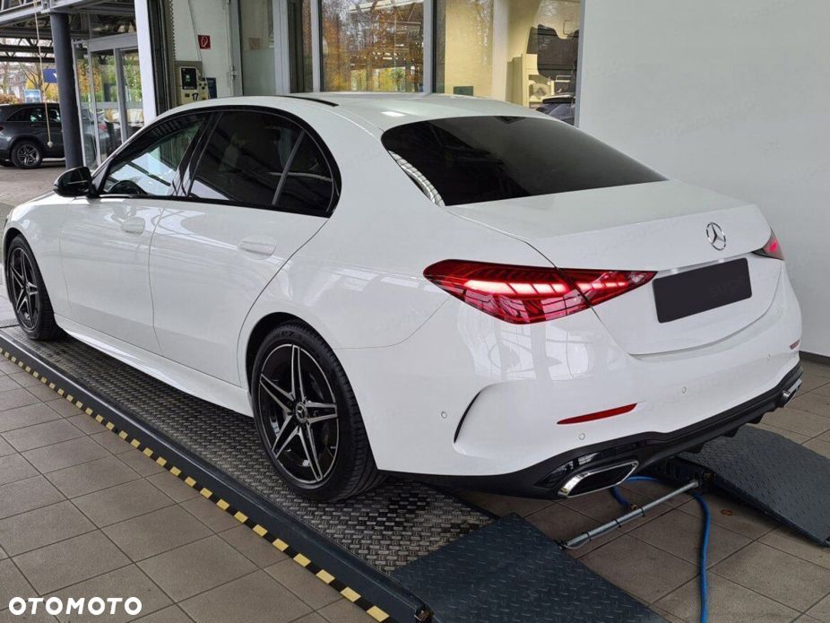 Mercedes-Benz Klasa C 200 mHEV 4-Matic AMG - 4