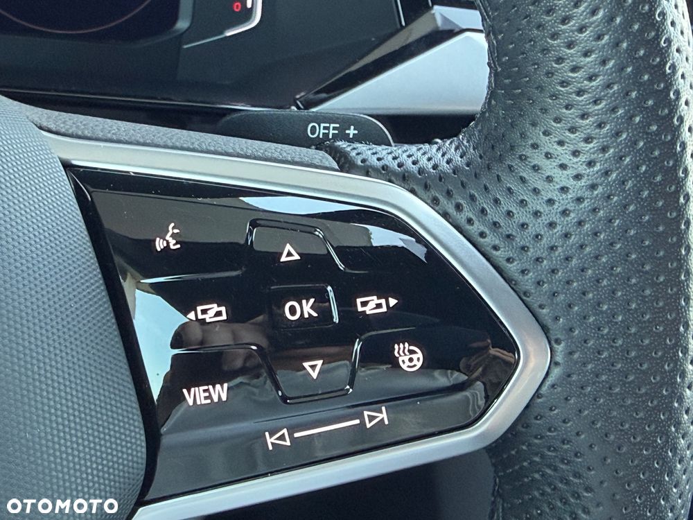 Volkswagen Arteon 2.0 TDI SCR 4Motion DSG R-Line - 24
