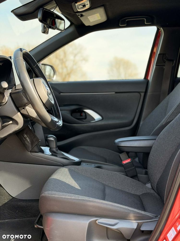 Toyota Yaris Cross Hybrid 1.5 Comfort - 12