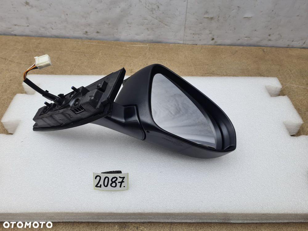Toyota C-HR 16-24r 87910-F4010 lusterko zewnętrzne prawe 7pin beż klapki - 1