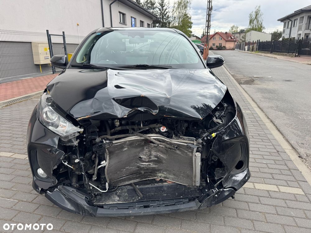 Toyota Yaris Hybrid 1.5 Style - 8
