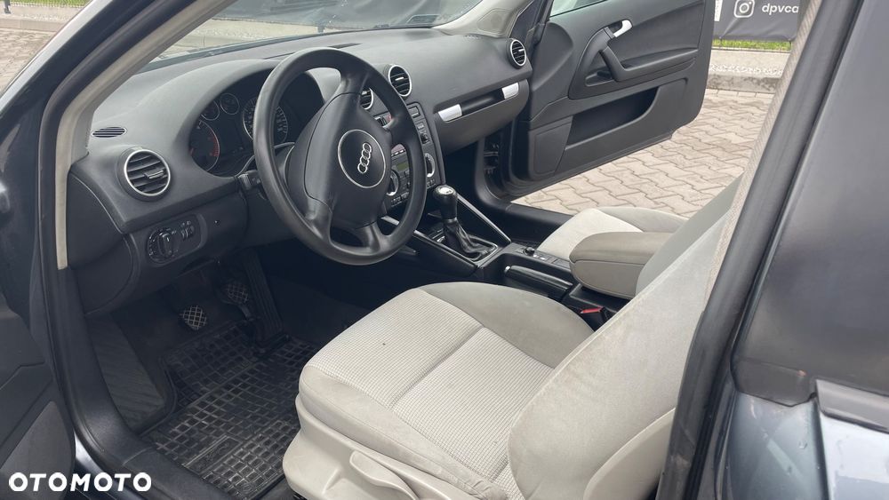 Audi A3 2.0 TDI Ambiente - 37
