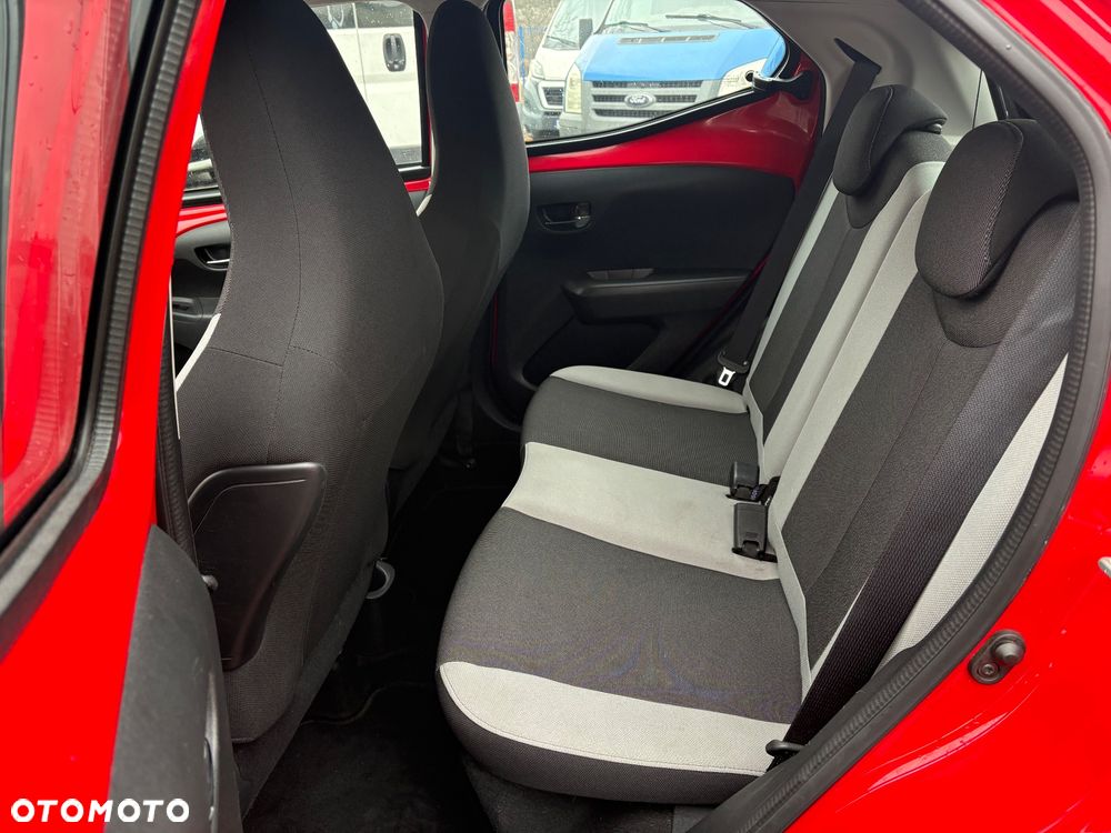 Toyota Aygo 1.0 VVT-i Sprint EU6 - 6