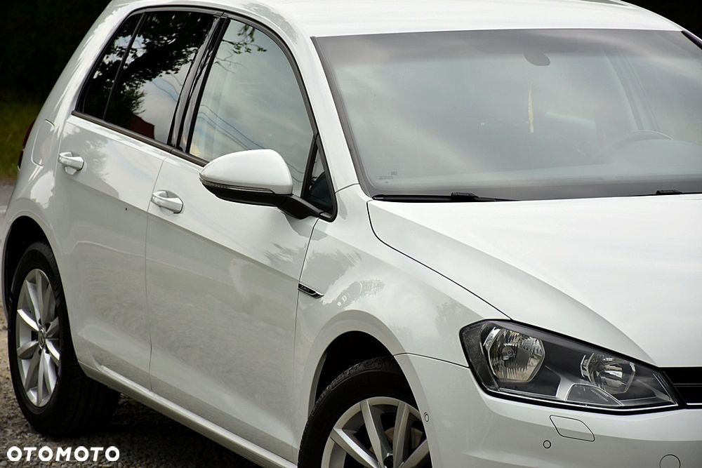 Volkswagen Golf 2.0 TDI BlueMotion Technology Lounge - 8