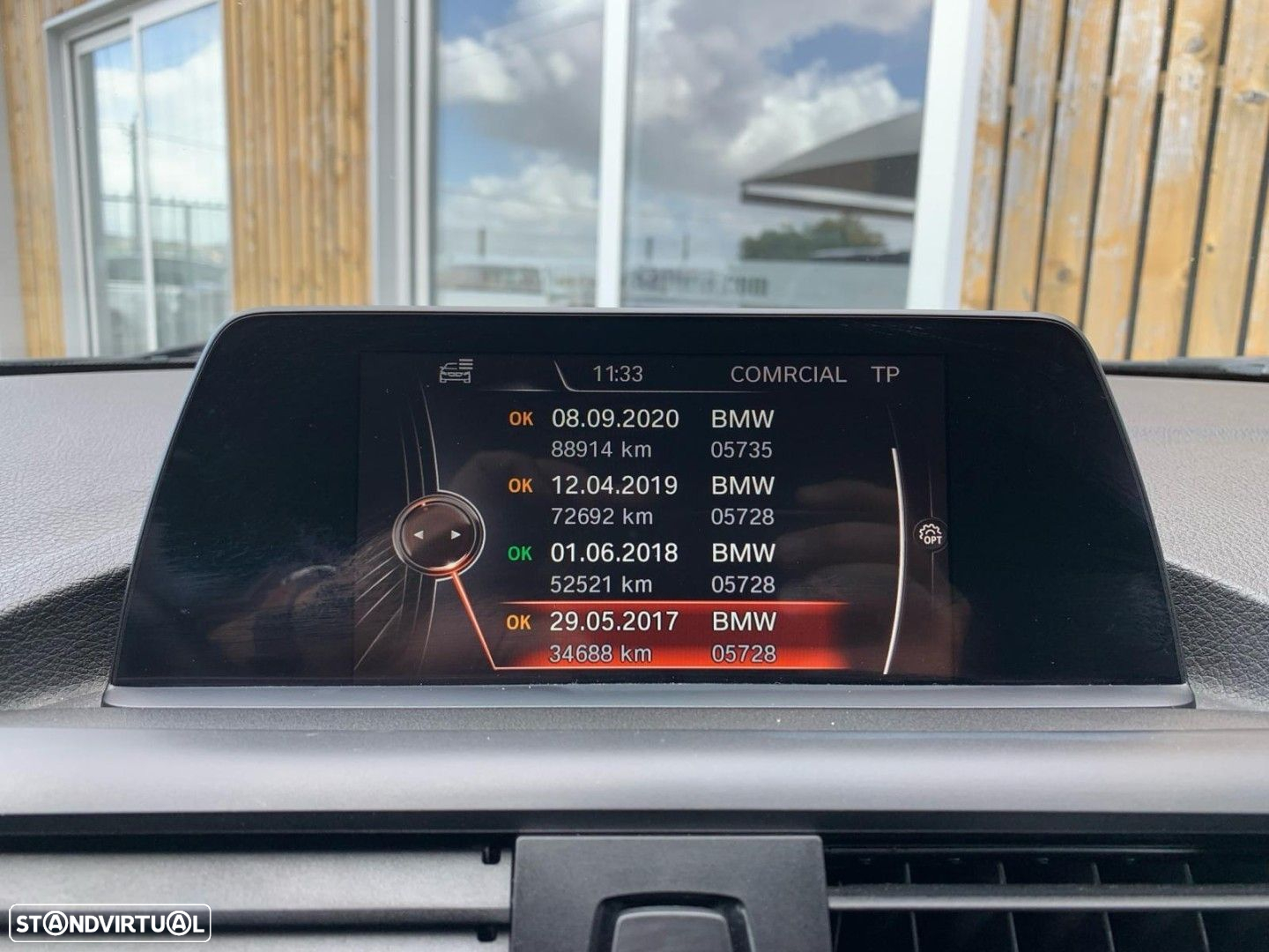 BMW 218 - 18