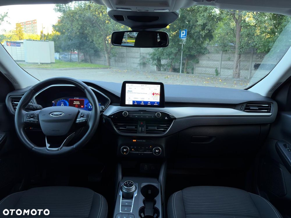 Ford Kuga 2.5 FHEV FWD Titanium - 22