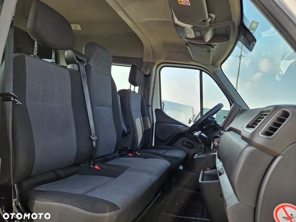 Renault Master L3H2 *99999zł Netto* Brygadówka 7 osób 2.3 dCi/136KM - 23