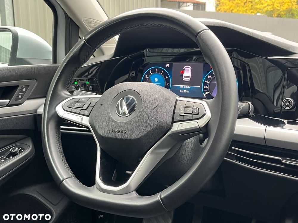Volkswagen Golf VIII 1.5 TSI EVO Life - 11