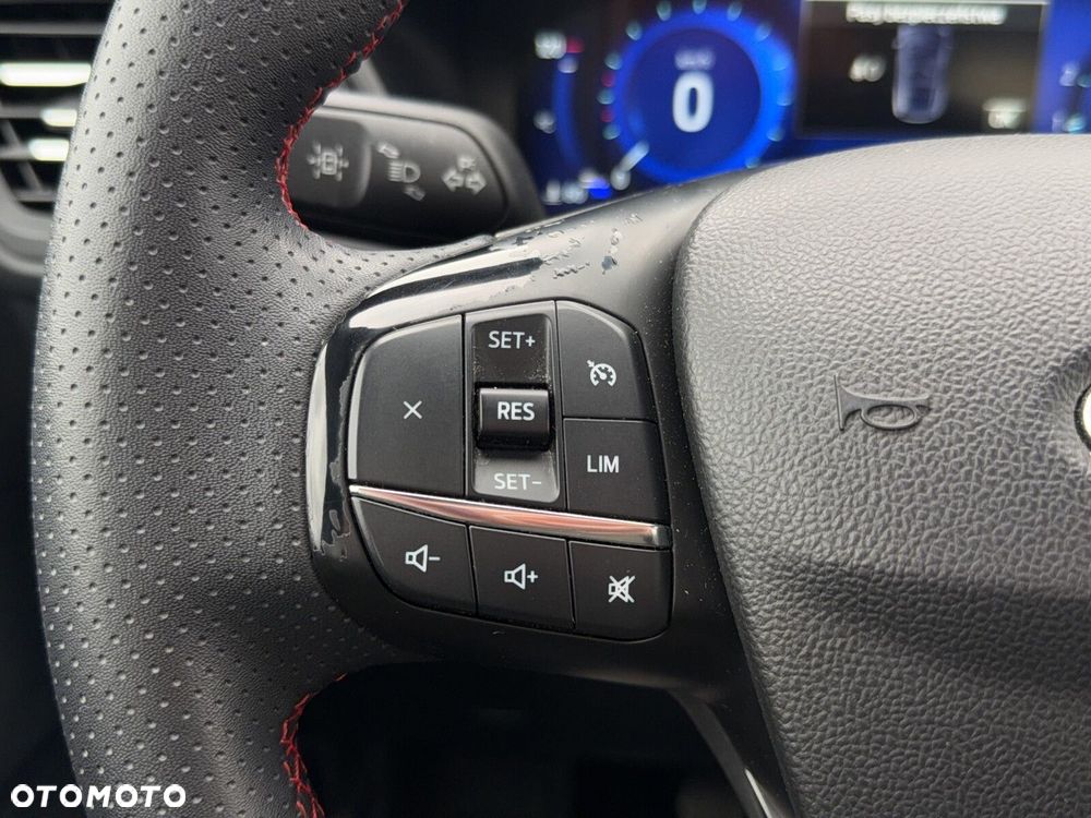 Ford Kuga 1.5 EcoBoost FWD ST-Line - 16