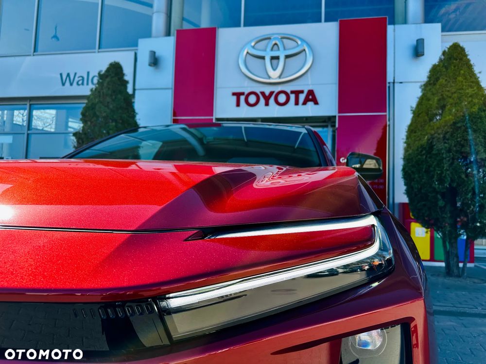 Toyota C-HR+ - 10