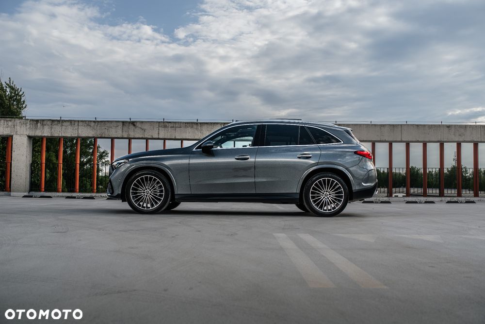 Mercedes-Benz GLC 200 mHEV 4-Matic AMG Line - 11