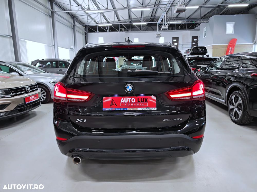 BMW X1 2021 — imagine 31