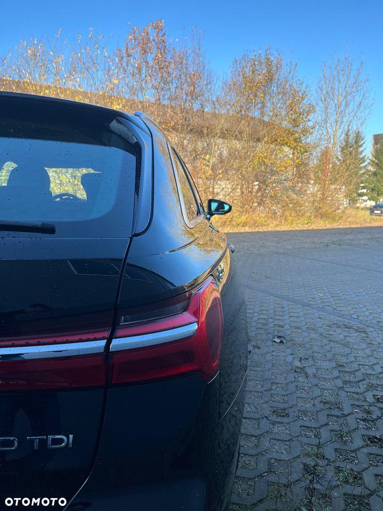 Audi A6 Avant 40 TDI S tronic - 9