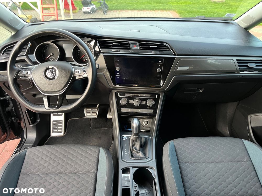 Volkswagen Touran 1.5 TSI ACT OPF DSG IQ.DRIVE - 35