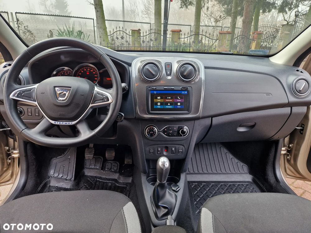 Dacia Sandero Stepway 1.0 TCe Laureate S&S - 18