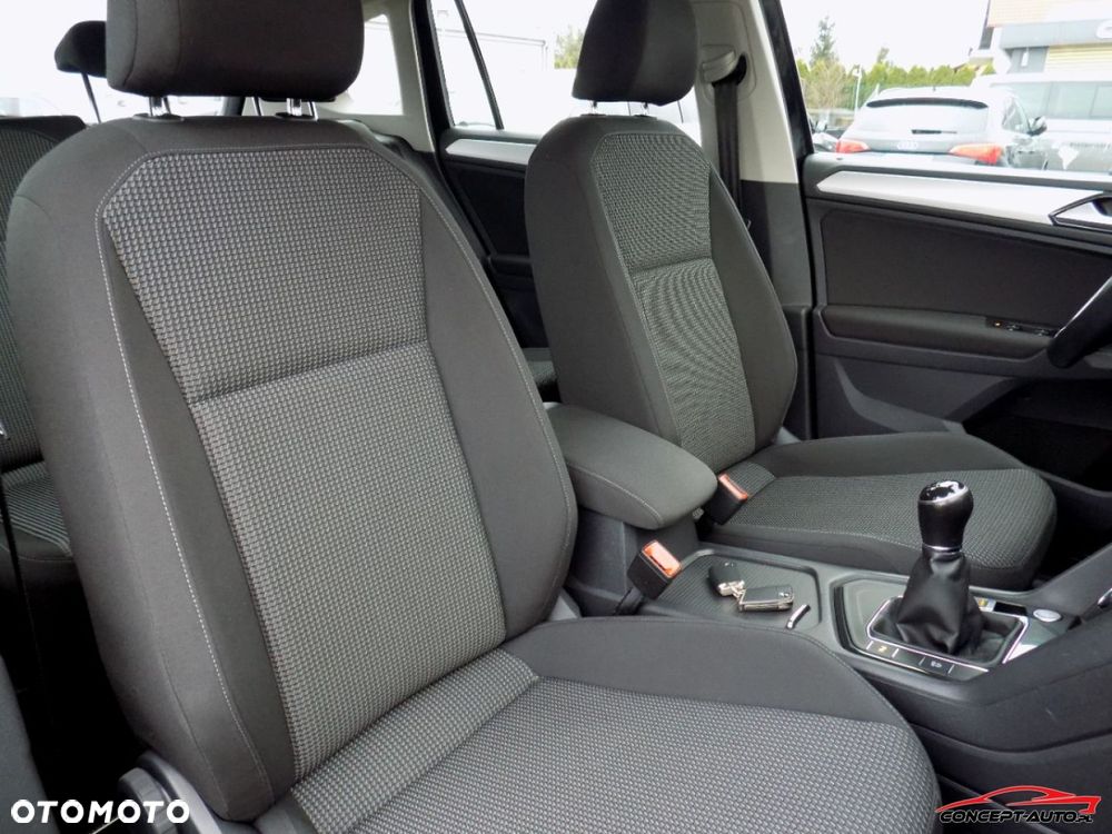 Volkswagen Tiguan - 25