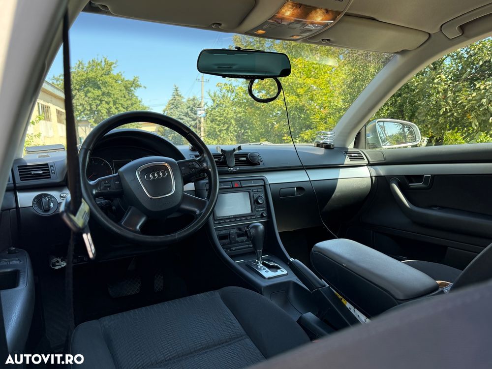 Audi A4 Avant 2.0 TDI Multitronic - 5