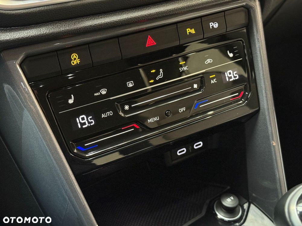 Volkswagen T-Roc 1.5 TSI Style - 33