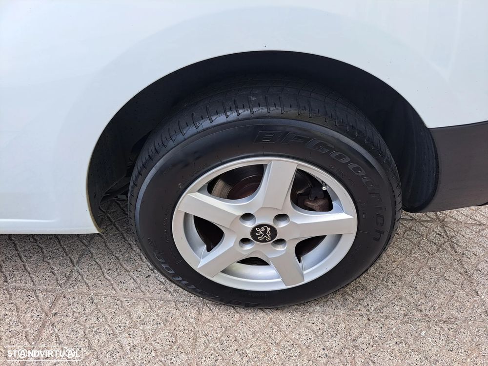 Peugeot Partner 3 Lugares 1.6HDI - 5