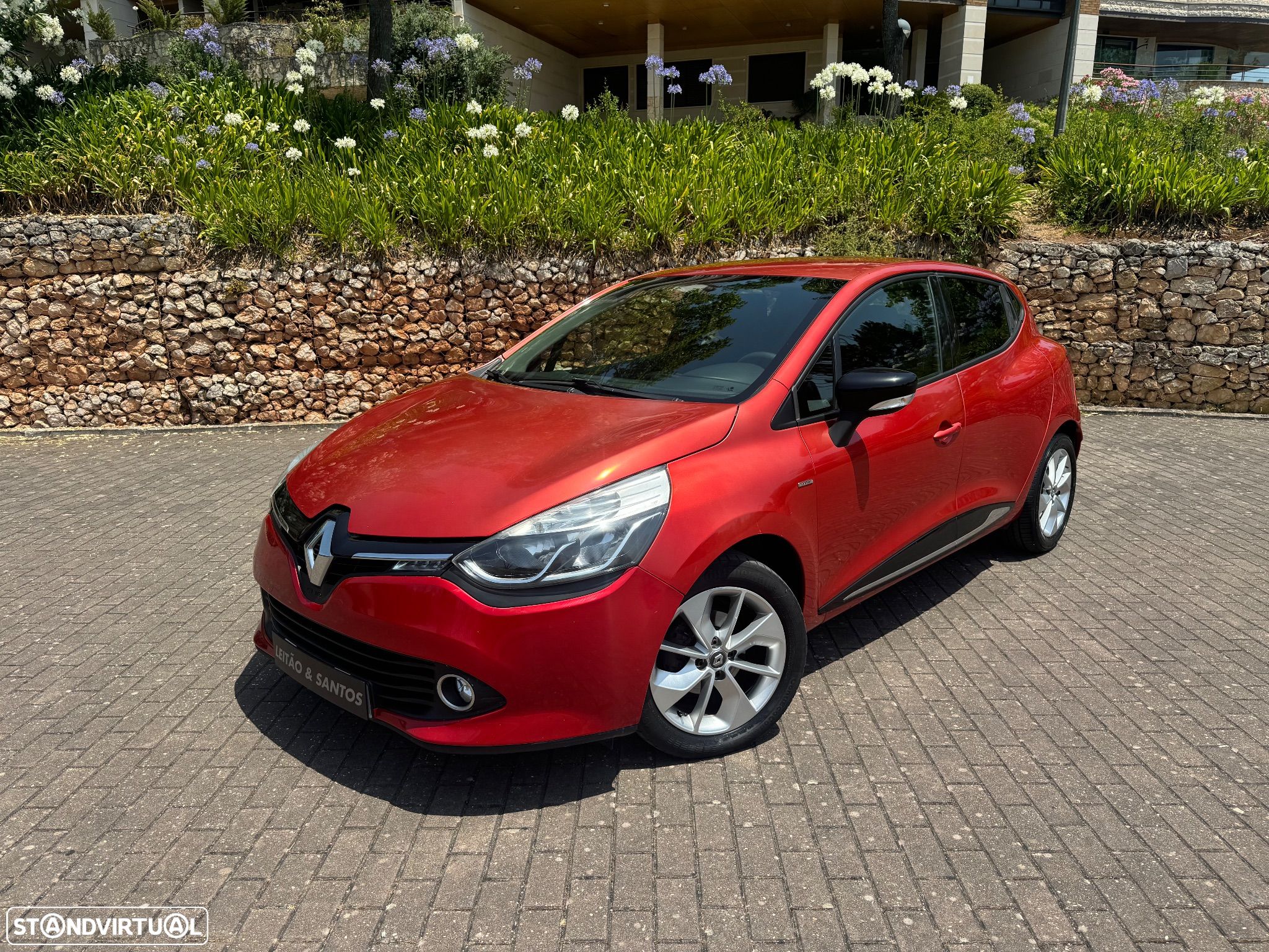 Renault Clio 0.9 TCE Limited - 1