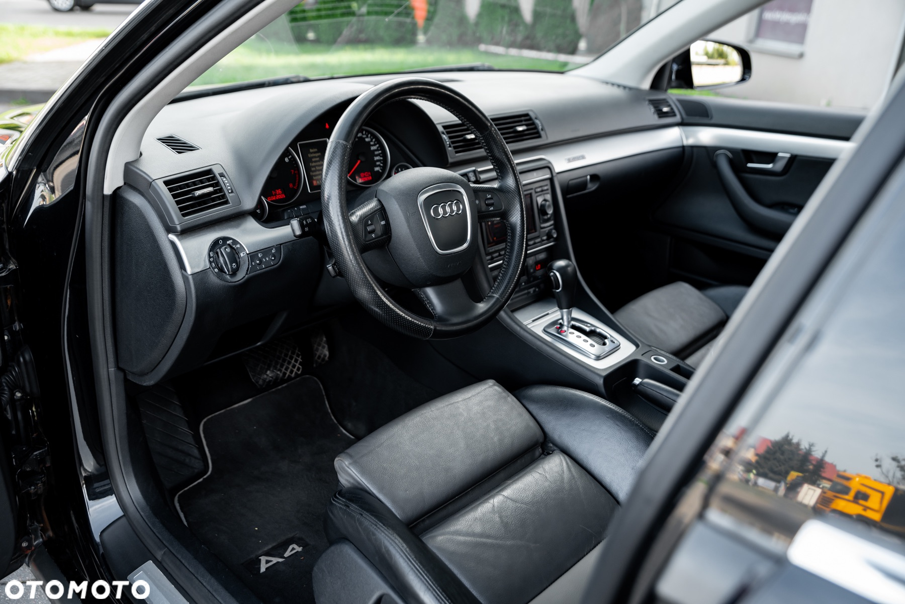 Audi A4 Avant 2.0 T FSI quattro tiptronic - 19