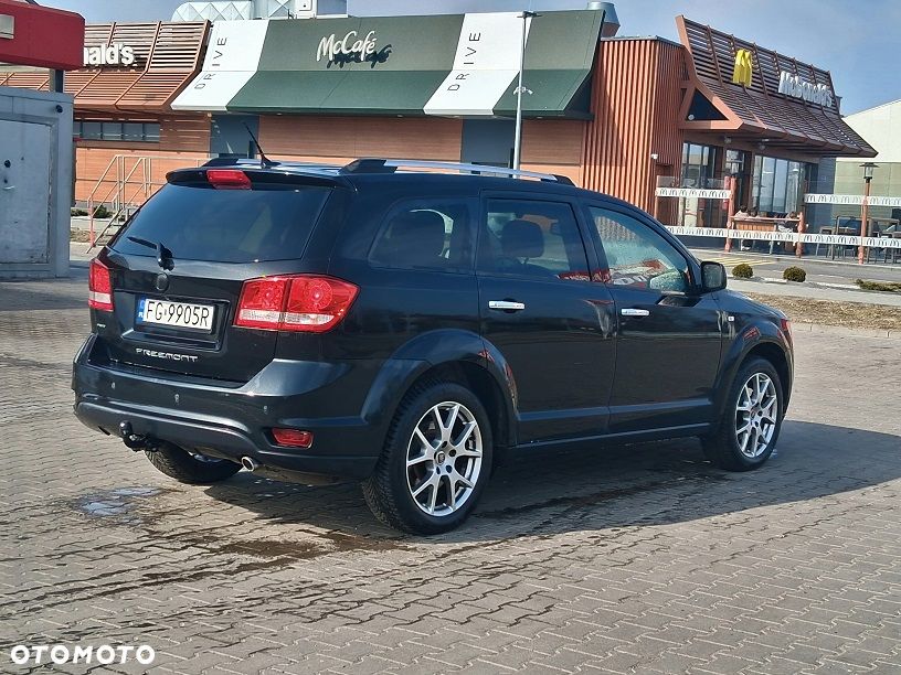 Fiat Freemont 2.0 Multijet 16V DPF Automatik Allrad Lounge - 5