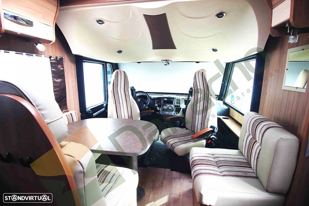 Pilote Aventura G740 U12 - 9