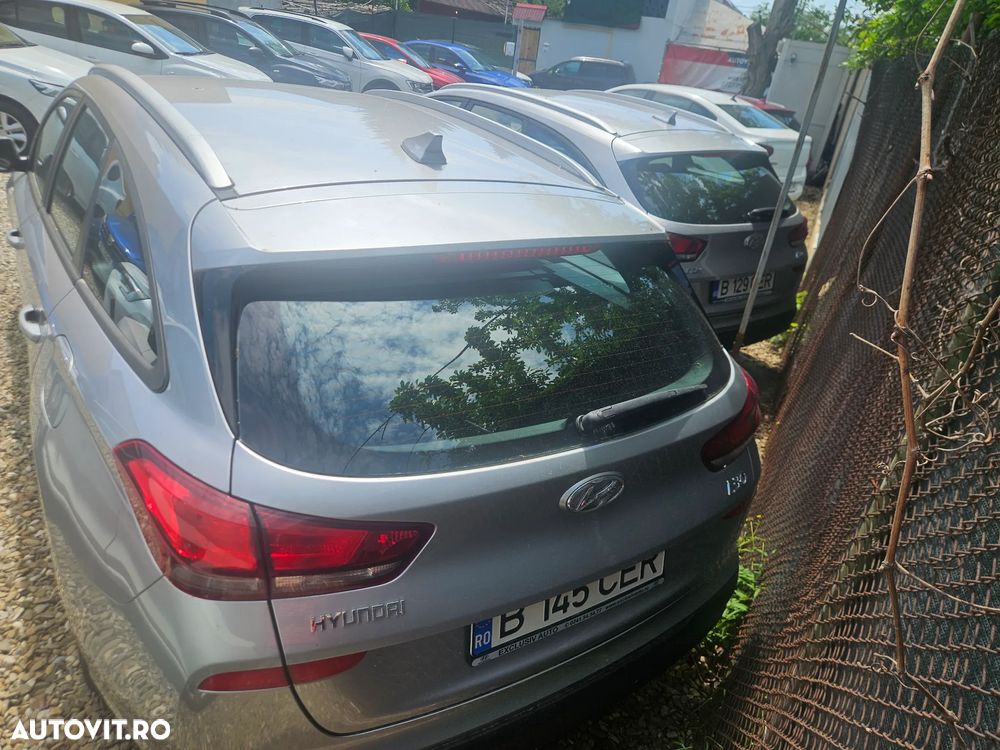 Hyundai i30 1.5 110CP 5DR M/T Comfort - 15