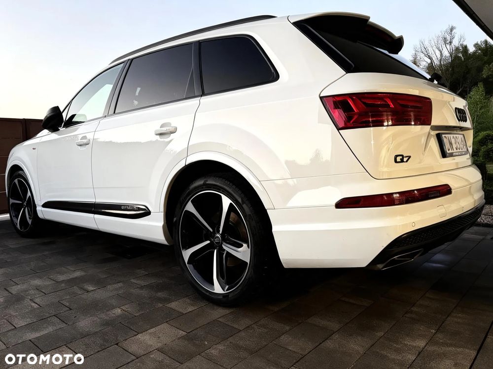 Audi Q7 3.0 TDI Quattro Tiptr - 5