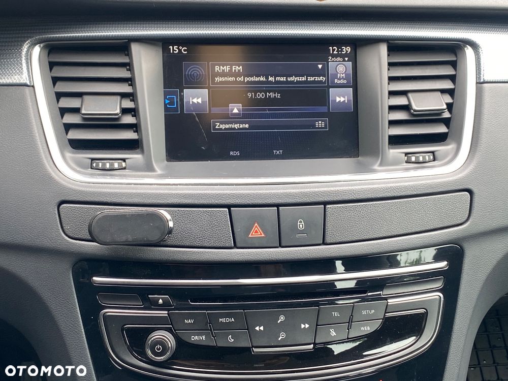 Peugeot 508 1.6 e-THP Active S&S - 16