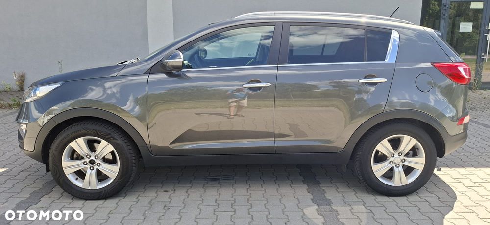 Kia Sportage 2.0 CVVT 2WD Attract - 25