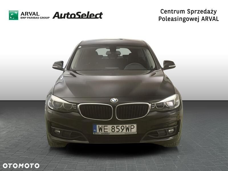 BMW Seria 3 320i GPF - 9
