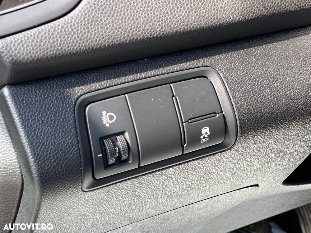 Hyundai i20 1.25 M/T Black Line - 11