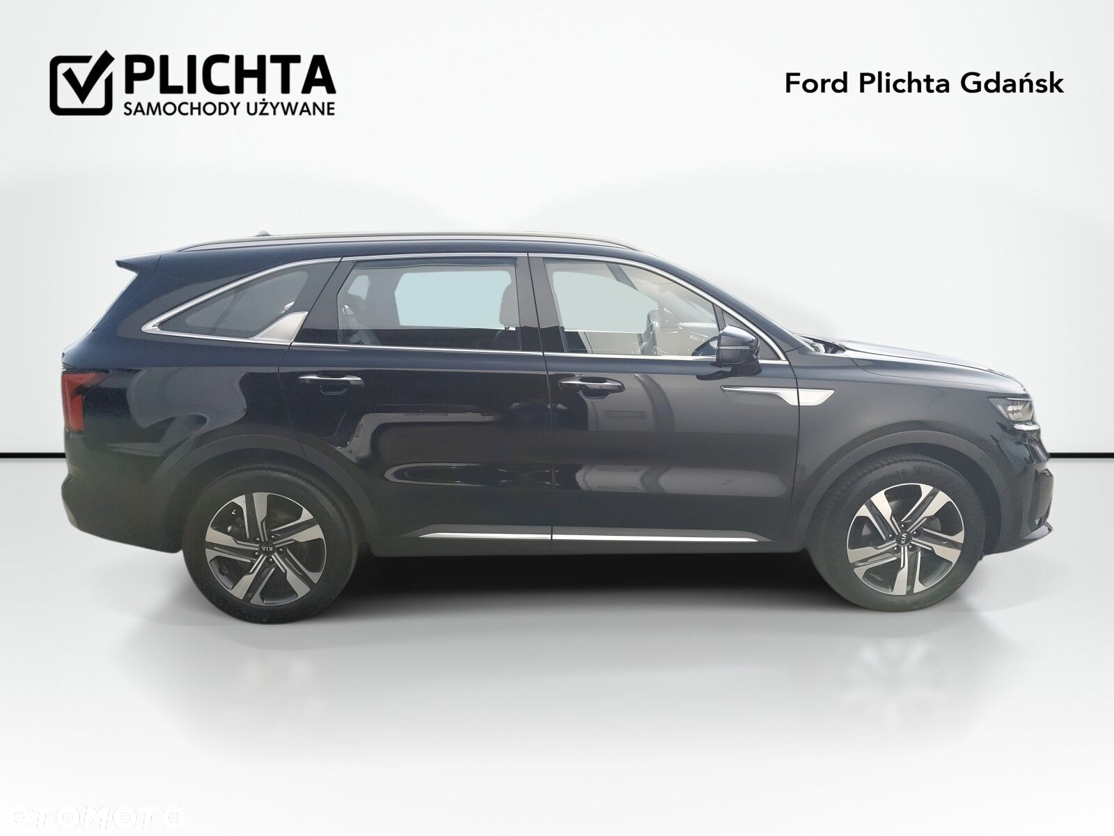 Kia Sorento - 4