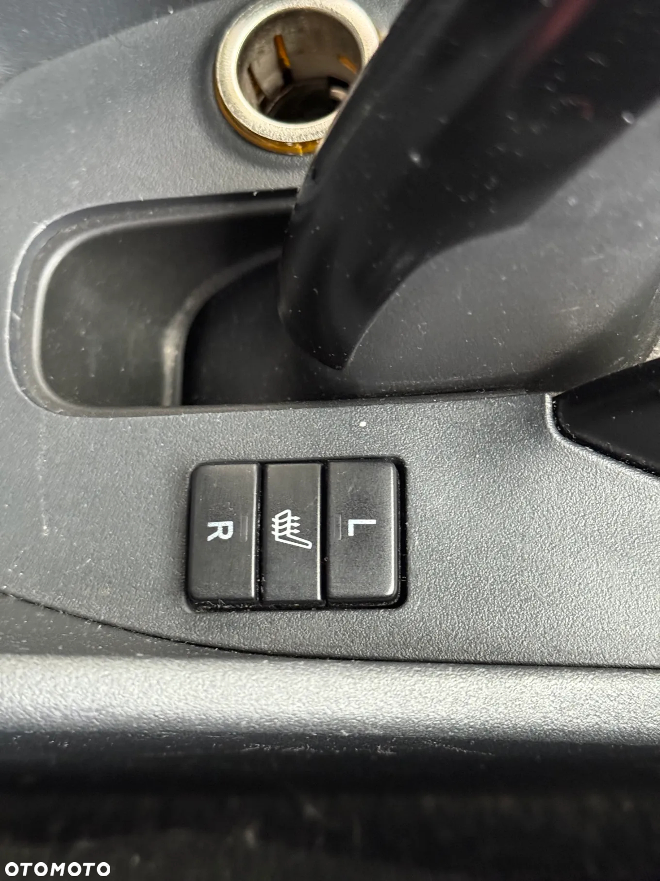 Toyota Auris 2.0 D-4D Prestige - 29