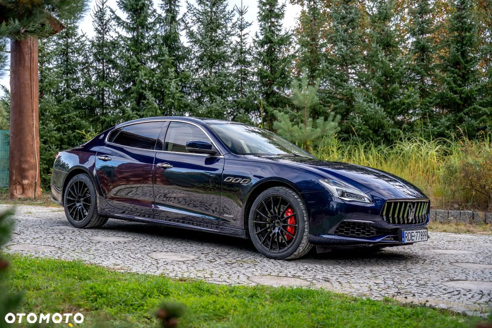 Maserati Quattroporte Q4 GranLusso S - 11