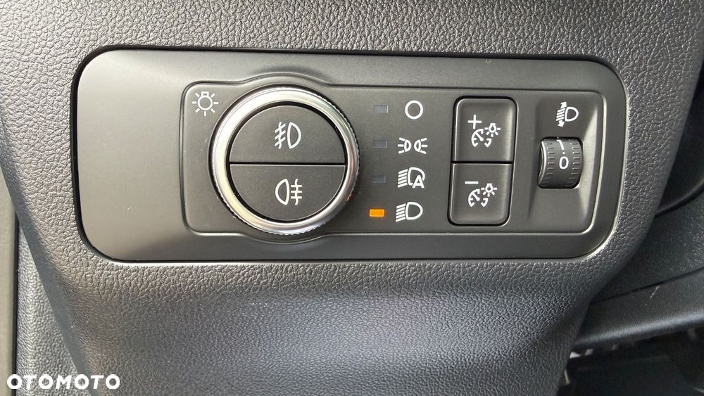 Ford Kuga - 30