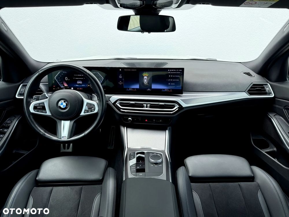 BMW Seria 3 318i - 12