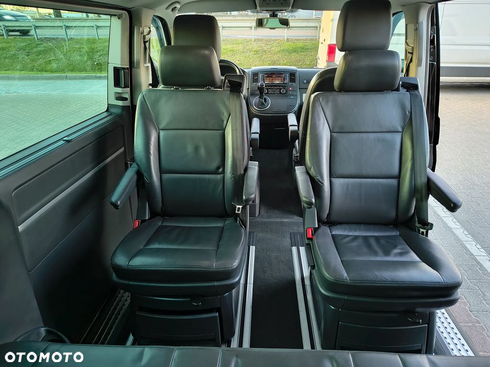 Volkswagen Multivan - 7